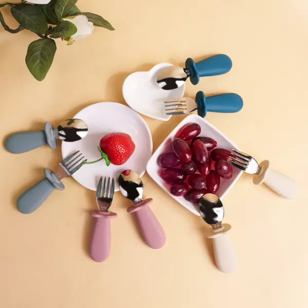 100442-8eb253.webp 2-Piece Baby Silicone Tableware Set