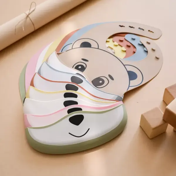 Adjustable Silicone Baby Bib with Crumb Catcher and Cute Bear Design