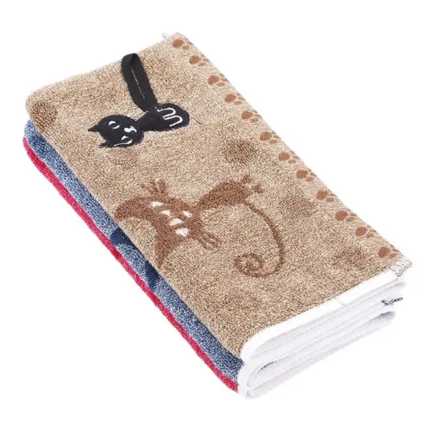 102718-1bfd55.webp Charming Cartoon Cat Embroidered Cotton Face Towel