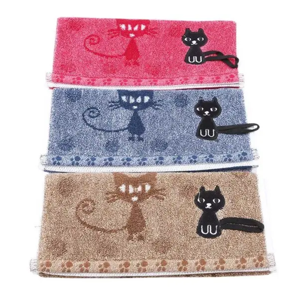 102718-e520bc.webp Charming Cartoon Cat Embroidered Cotton Face Towel