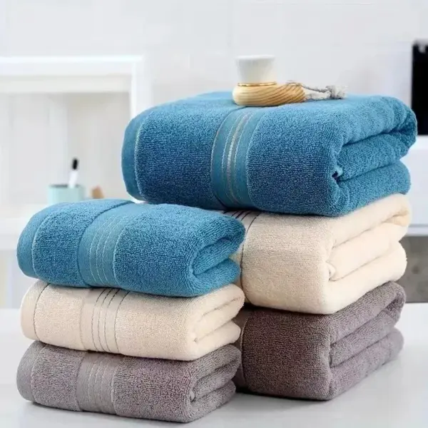 102720-0cf8ef.webp Luxurious Turkish Cotton 3-Piece Bath Towel Set