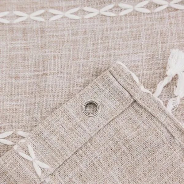 103192-df026d.webp Luxurious Boho-Chic Striped Linen Cotton Shower Curtain with Tassels and Hooks