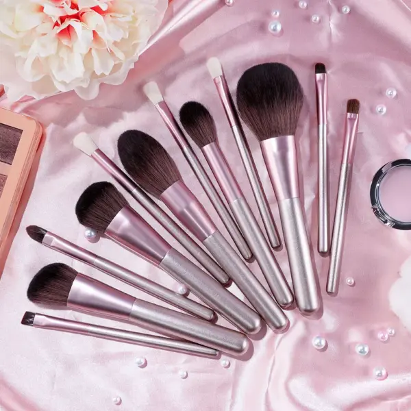 95614-96a4e2.webp 12 Pcs Grapes Purple Makeup Brush Set