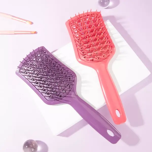 96154-d09a9d.webp Anti-Static Air Cushion Hairbrush for Tangle-Free Styling