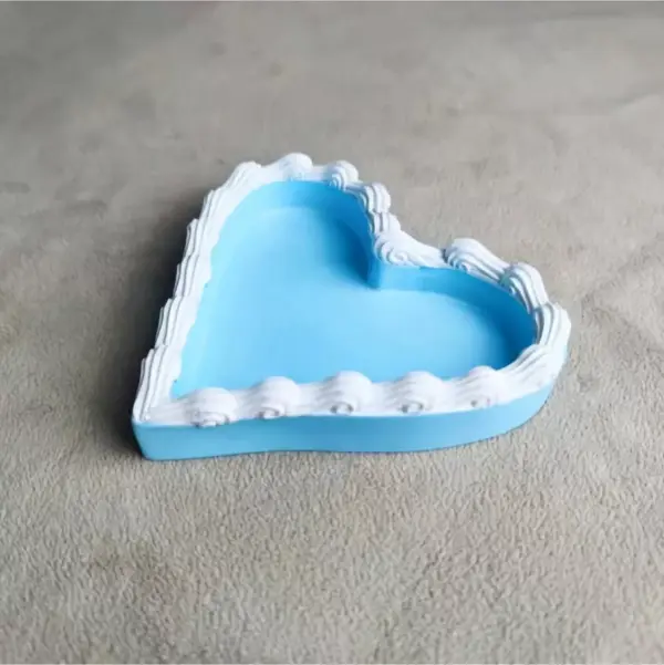 96460-6969d4.webp Heart-Shaped Resin Jewelry Organizer Tray for Rings, Necklaces, and Bracelets