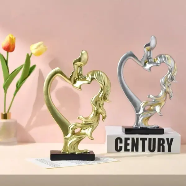96489-bb2192.webp Abstract Couple Kissing Figurine