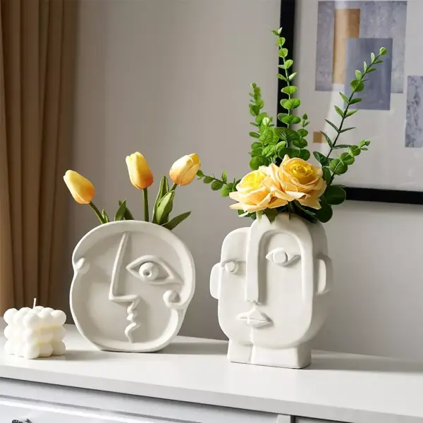 96492-95993c.webp Creative Nordic Ceramic Face Vase