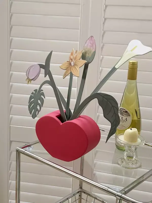 96497-f3dd9d.webp Pink Love Ceramic Vase