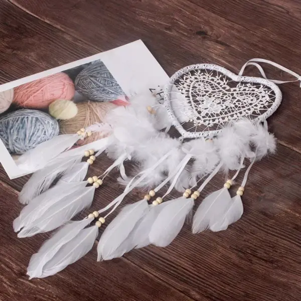96786-4d1295.webp Heart-Shaped Dream Catcher with Feathers & Beads