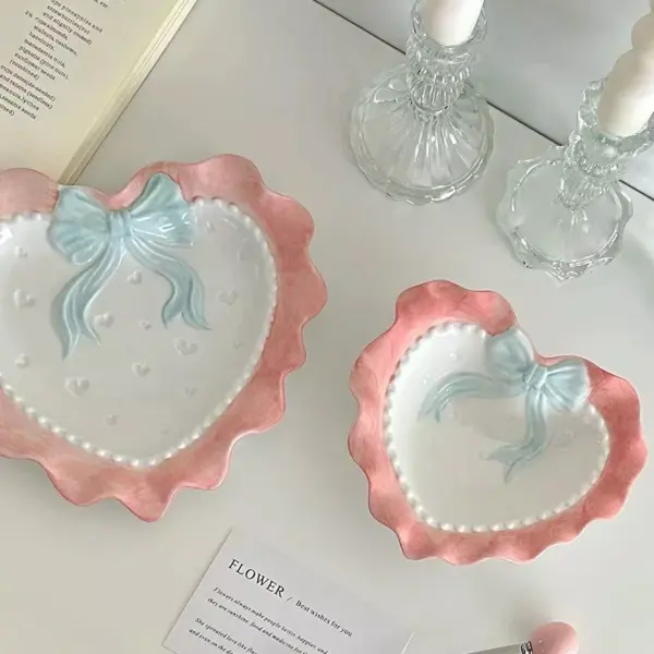 96805-37d4b9.webp Cute Ceramic Wavy Edge Tray for Jewelry & Breakfast