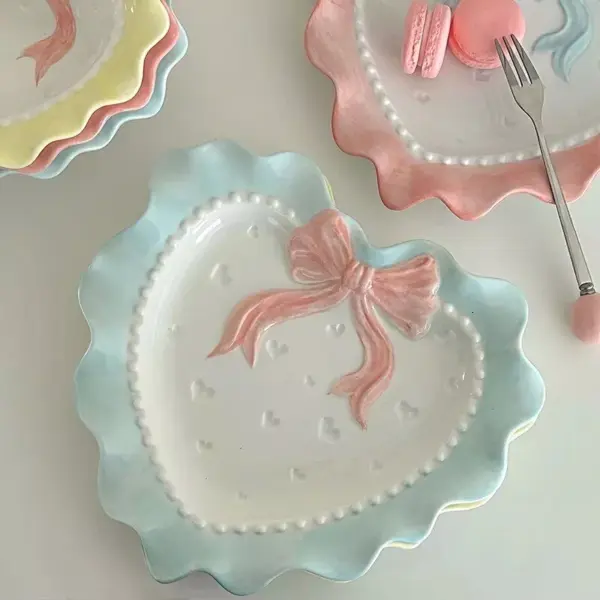 96805-769426.webp Cute Ceramic Wavy Edge Tray for Jewelry & Breakfast