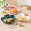 96806-78cbf6.webp Heart-Shaped Ceramic Plate for Western Cuisine & Desserts