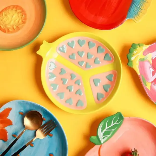 96809-cf9988.webp Creative Ceramic Fruit-Shaped Salad Plate