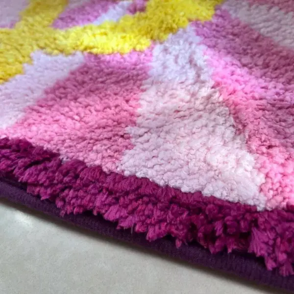 Cozy Red Heart Fleece Rug