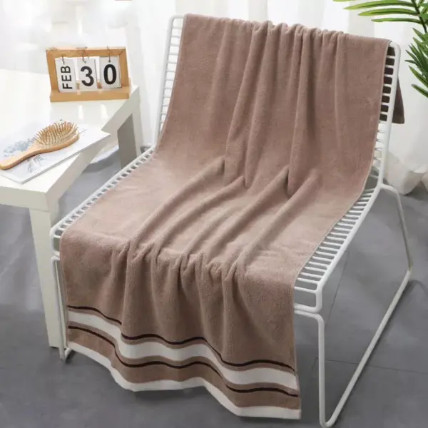 97942-cc4060.webp Soft Striped Cotton Bath Towel