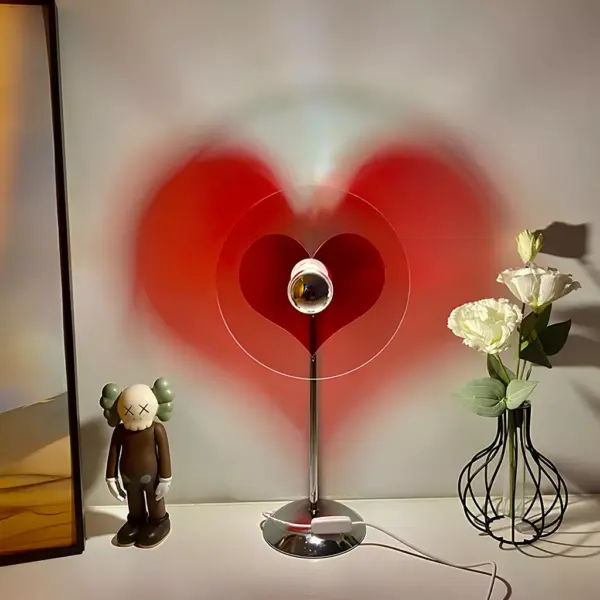 98196-82c242.webp Romantic Heart-Shaped Sunset Projection Lamp