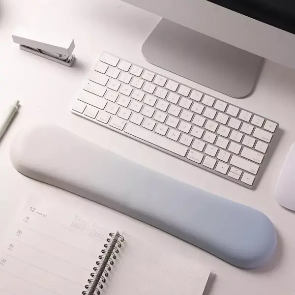 Cute Heart Cartoon Wrist Mouse Pad: Comfort and Style for Gaming