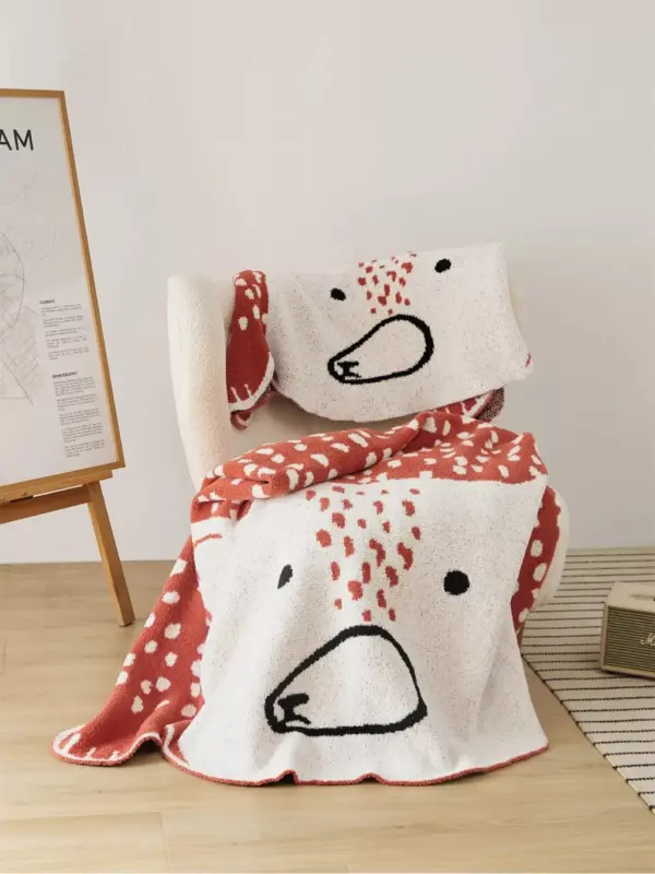98543-c5f5b9.webp Bear Design Knitted Blanket