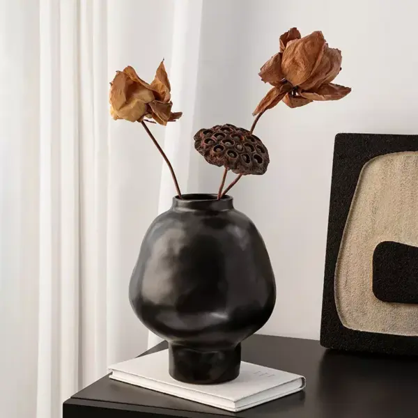 98630-bb8f94.webp Modern Ceramic Hammer Pattern Vase