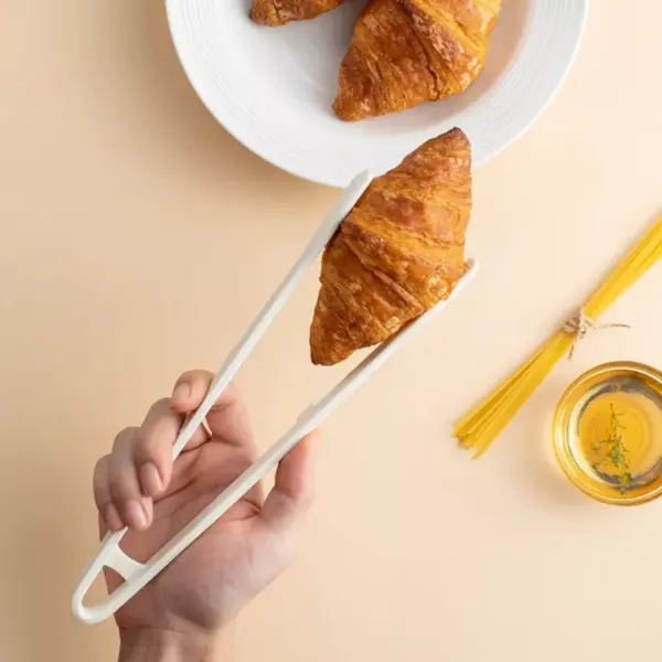 Food Grade Silicone Kitchen Tongs with Long Handle