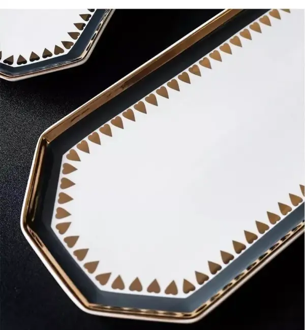 106446-f3c6dc.webp Kitchen Storage Tray: Nordic Light Luxury Ceramic Plate Organizer