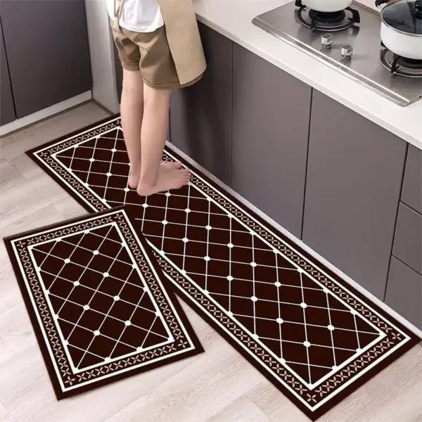 106740-90e46d.webp Geometric Polyester Kitchen Rug