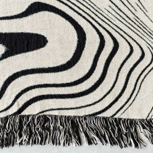 107052-69eb8f.webp Luxurious Black Water Waves Cotton Tapestry Blanket for Home and Travel