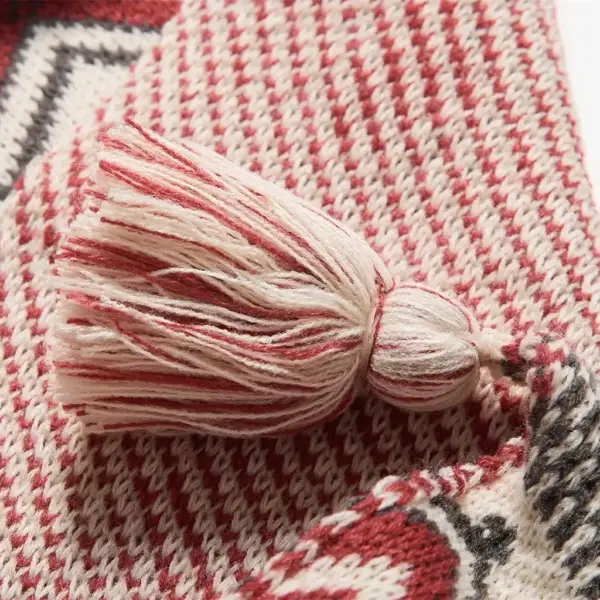 107053-bcbe27.webp Bohemian Geometric Knitted Blanket