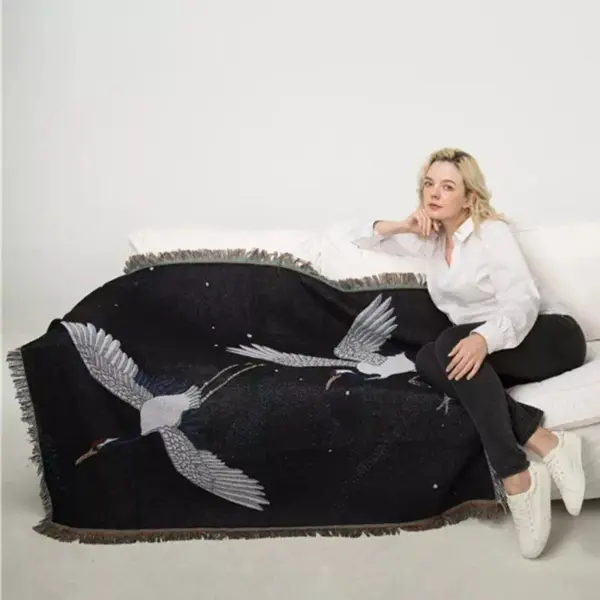 107055-54d311.webp Elegant Black Crane & Floral Japanese Knitted Cotton Blanket