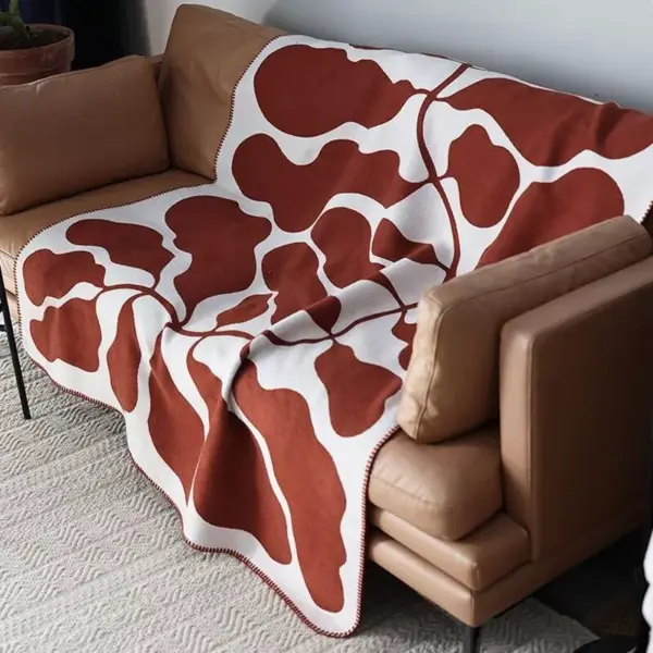 107061-d63043.webp Luxurious Nordic Floral Jacquard Throw Blanket
