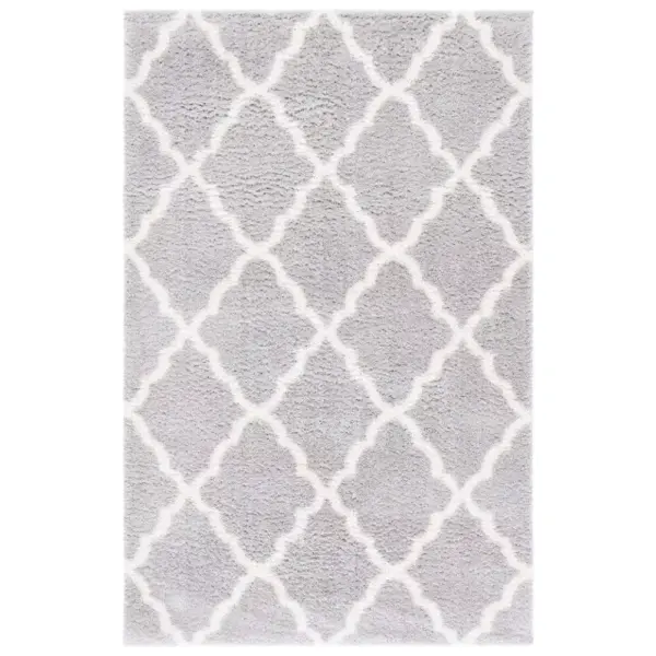 107130-e11db1.webp Elegant Gray/Ivory Trellis Shag Area Rug, 5' x 7' - Soft Polyester, Power Loomed