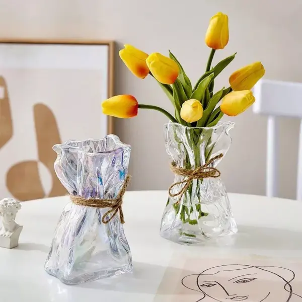 107456-bce00b.webp Elegant Glass & Crystal Flower Vase for Modern Home Decor