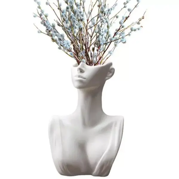 107504-58902f.webp European Ceramic Face Vase