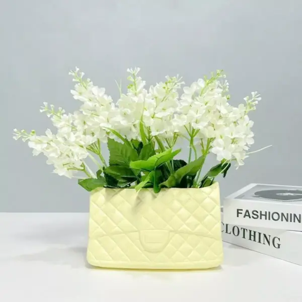 107507-ba7fea.webp Chic Ceramic Handbag Vase