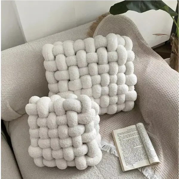 107573-30802d.webp Plush Nordic Knot Cushion